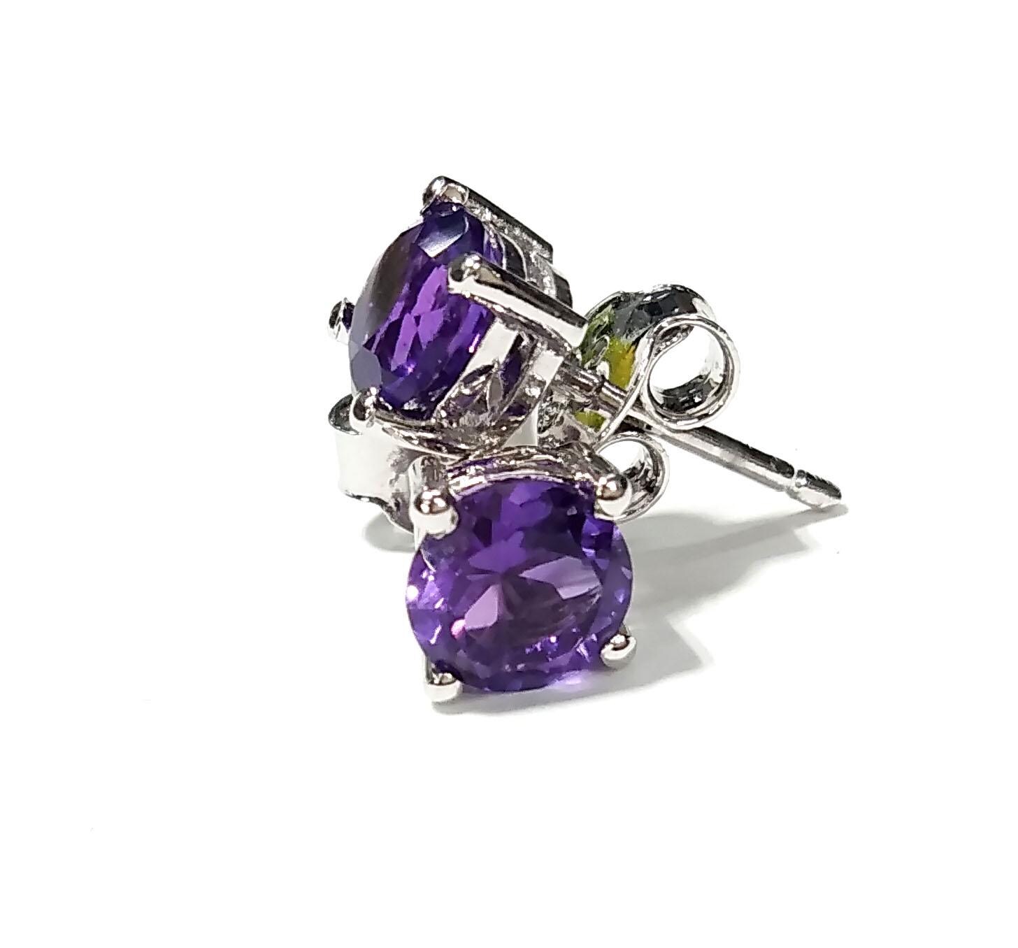 Amethyst Stud Earrings, 925 Solid Starling Silver Earring Jewelry, Natural Amethyst Gemstone Round Shape Stone Size 6x6 mm Gift For Women.